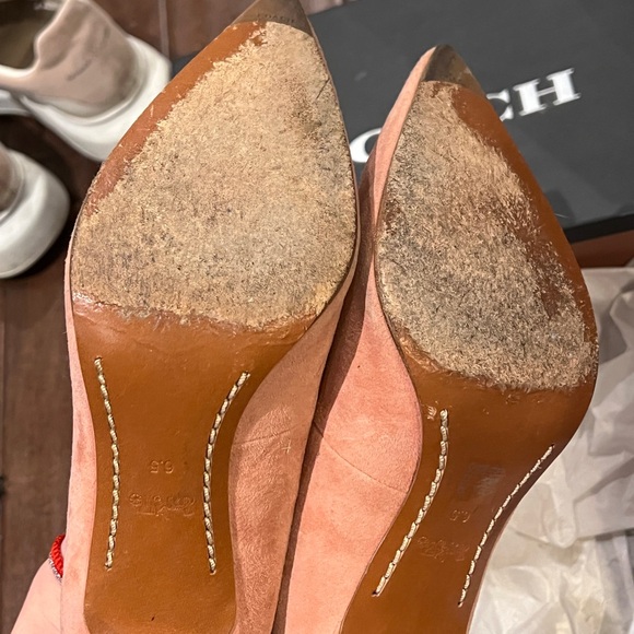 Coach heel - Picture 3 of 4